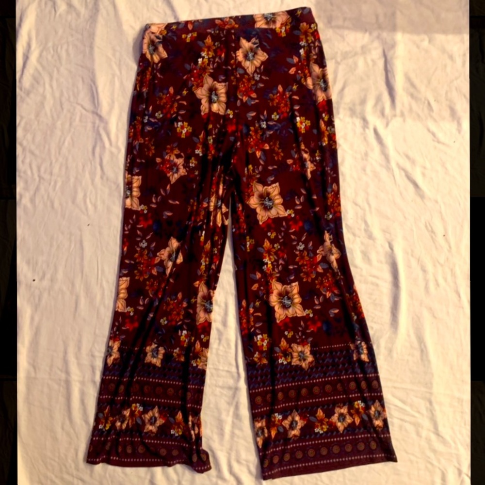 Flowered Wide Leg Pants